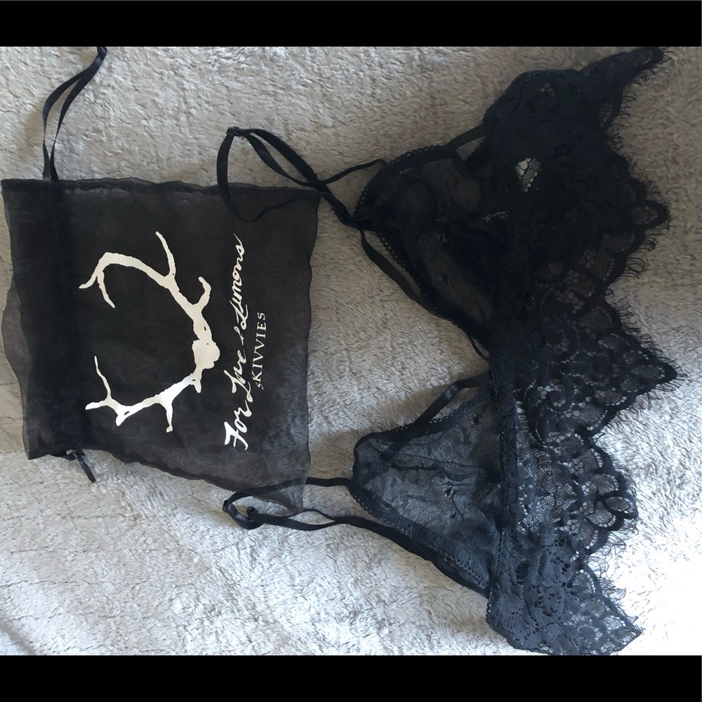 Love and lemons sheer bra - Picture 2 of 2